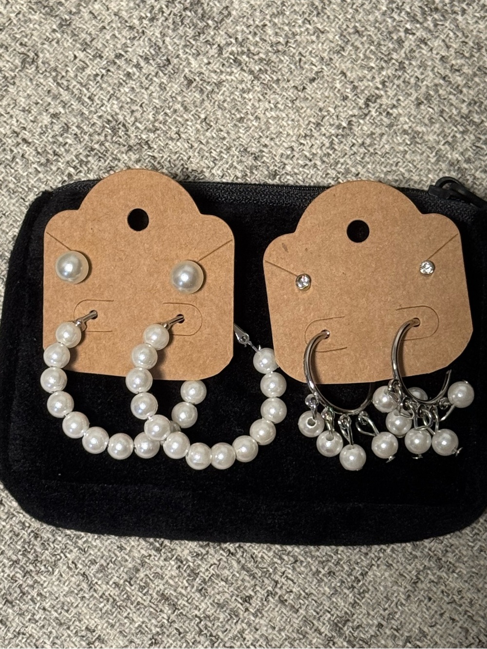 🌟🌟Earrings - 4 pairs -